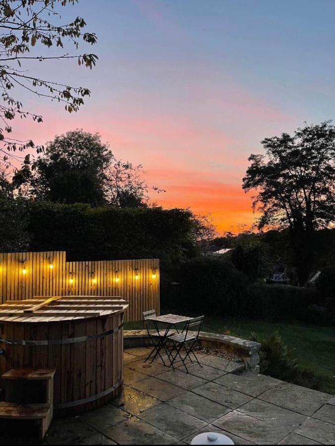 Secluded Lodge With Spectacular Views And Hot Tub! Bath Exterior foto